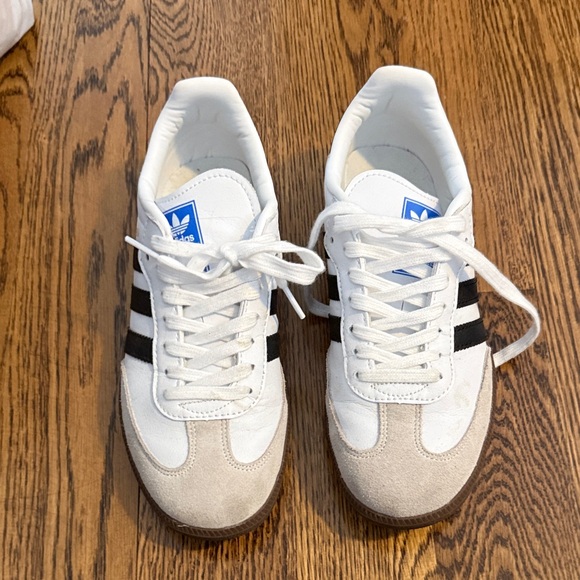 adidas Shoes - Adidas Samba women’s size 7.5